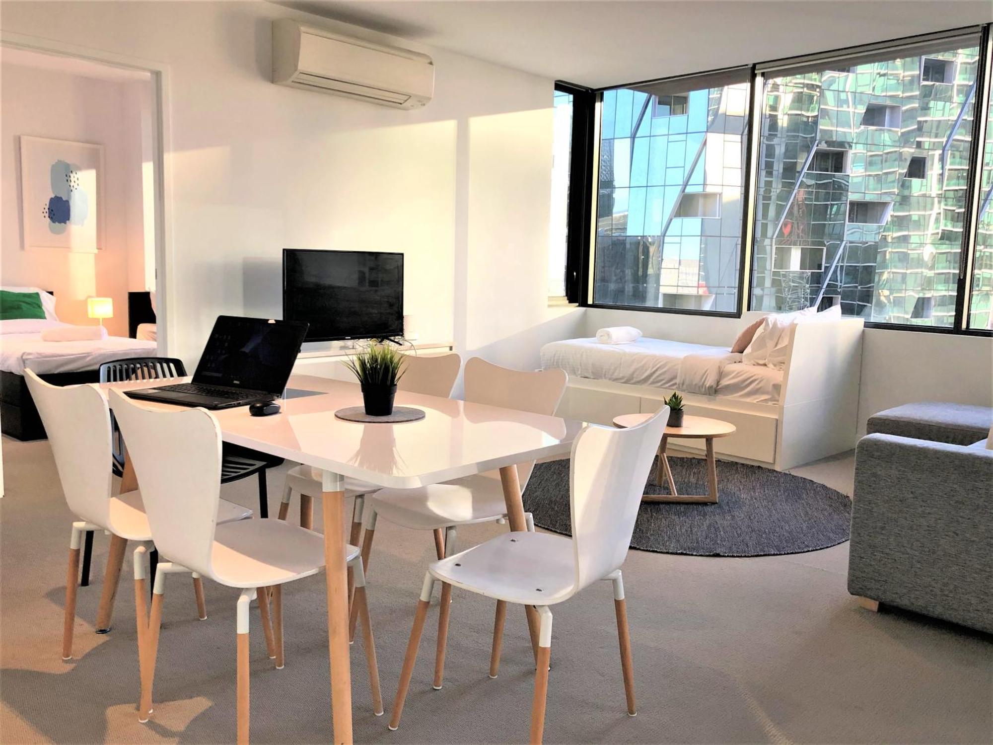Readyset Apartments At Madison Мелбърн Екстериор снимка